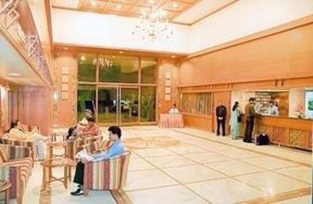 Comfort Inn President Ahmedabad Interiør bilde